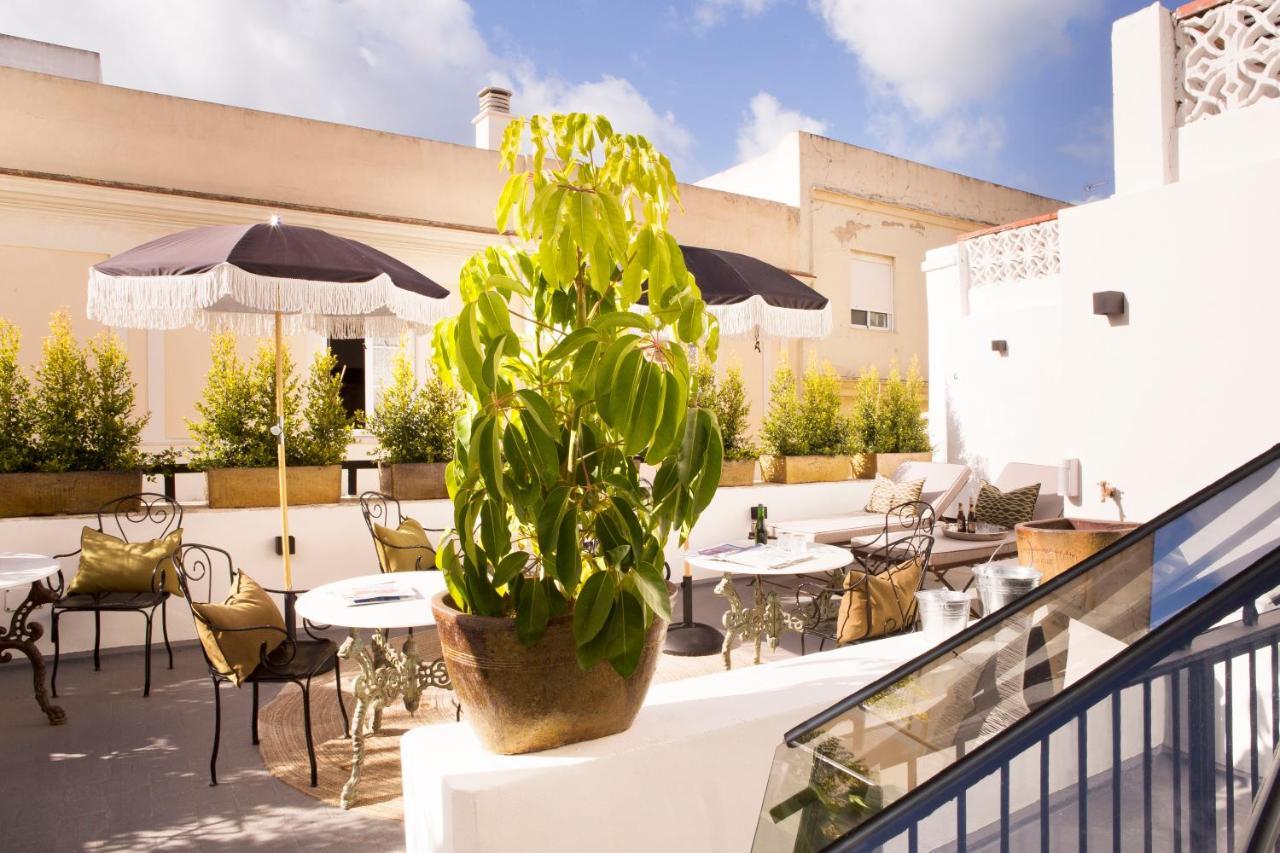 BOUTIQUE HOTEL CASA CANOVAS CADIZ 4 Spain from 148 HOTELMIX